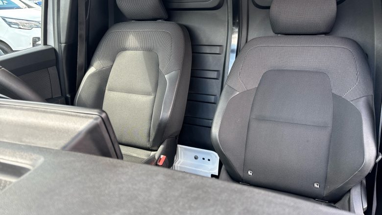 Renault Kangoo L2 E-Tech LL21 90kW 44kWh Start Van Auto